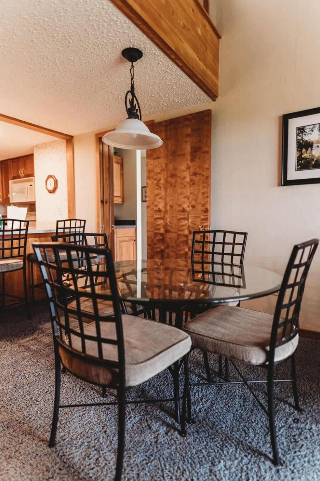 Top Floor Luxury, Sauna, Private Pool, Lake Bellaire Beach, 5 Beds, 4 Full Bath 외부 사진