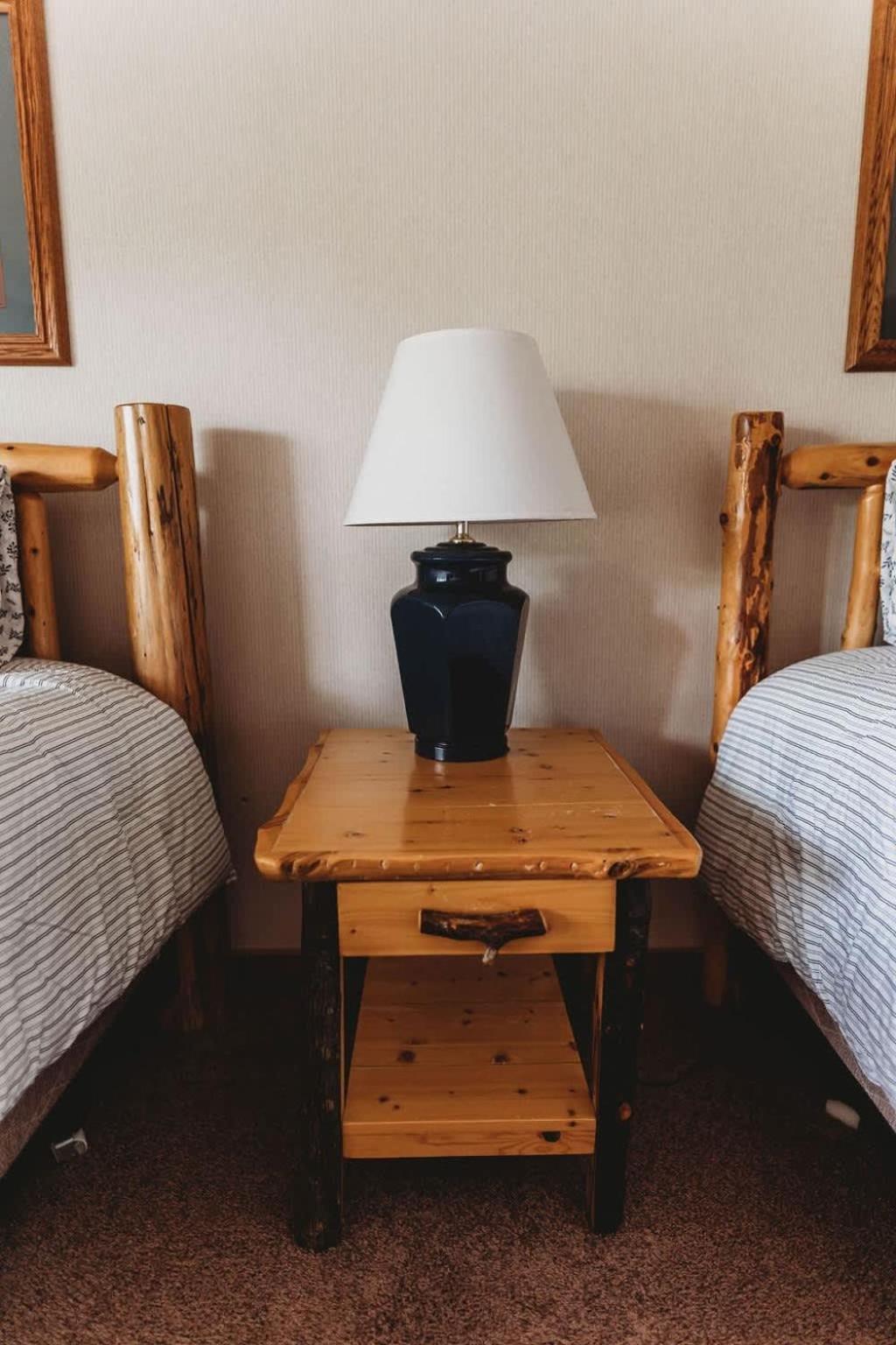 Top Floor Luxury, Sauna, Private Pool, Lake Bellaire Beach, 5 Beds, 4 Full Bath 외부 사진