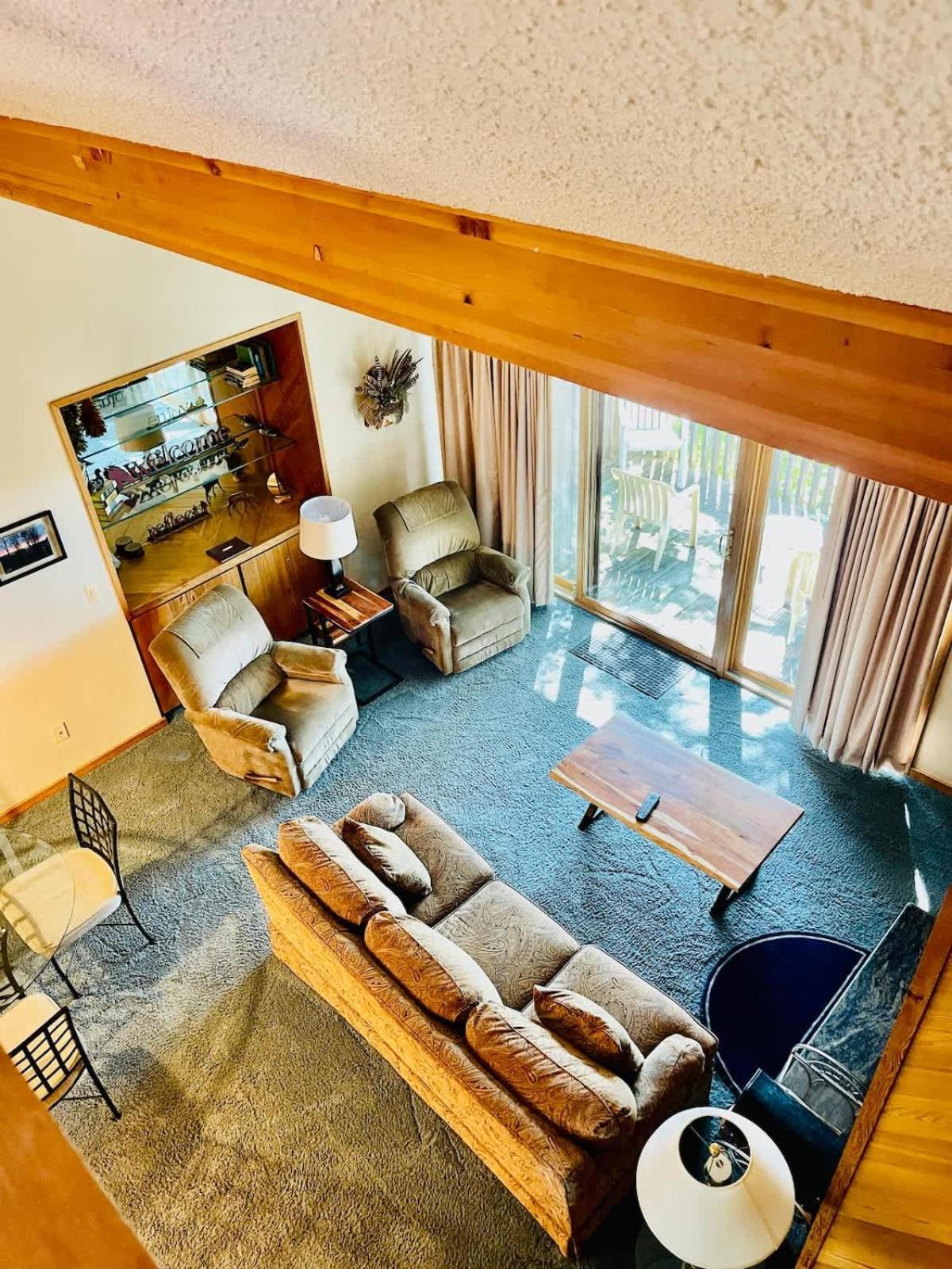Top Floor Luxury, Sauna, Private Pool, Lake Bellaire Beach, 5 Beds, 4 Full Bath 외부 사진